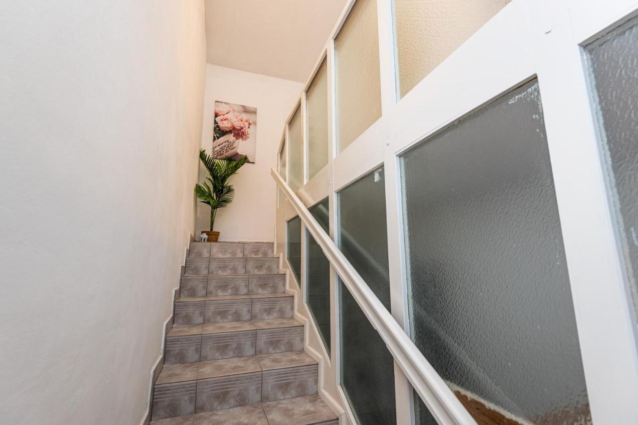 Magnolia Apartmani Vodice Luaran gambar